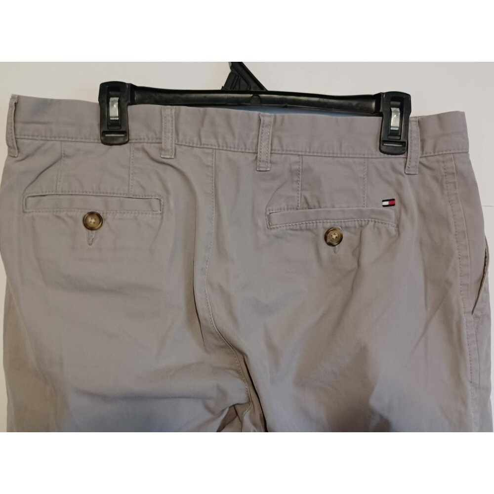 Tommy Hilfiger Men's Gray Pants Classic Fit Flat Front SIZE 34/34 - Picture 5 of 6